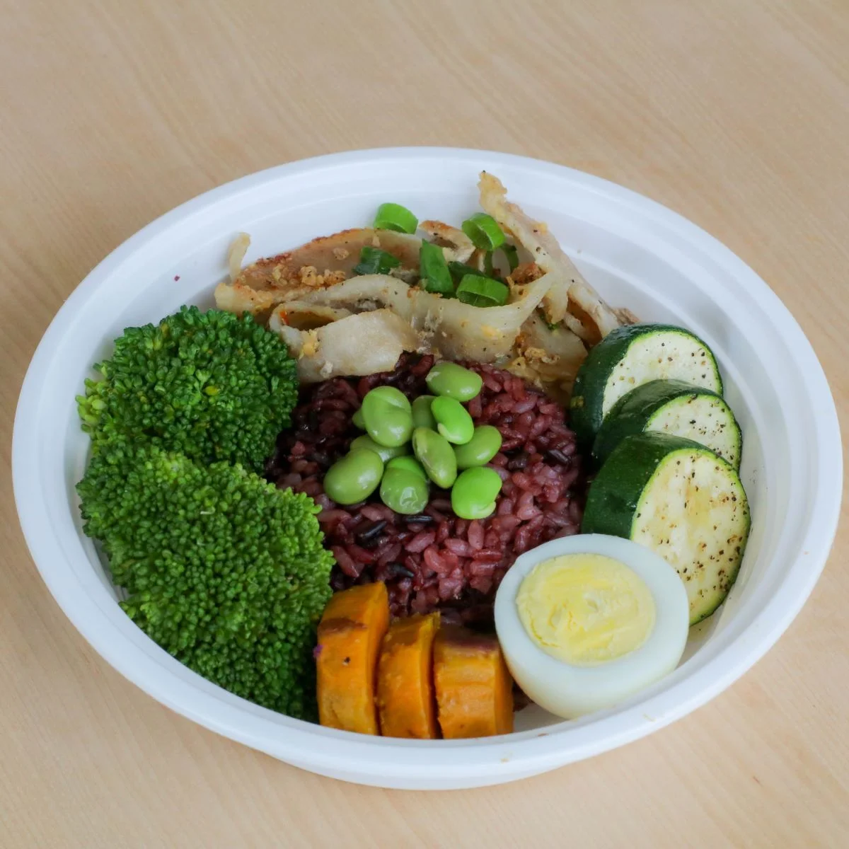 Garlic-Flavored Matsusaka Pork Bento Box