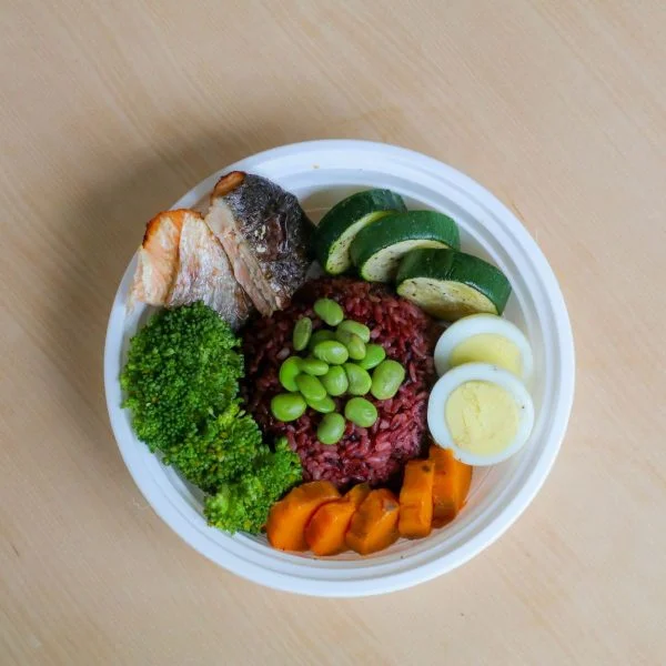 Lemon-Infused Salmon Bento Box - Image 2
